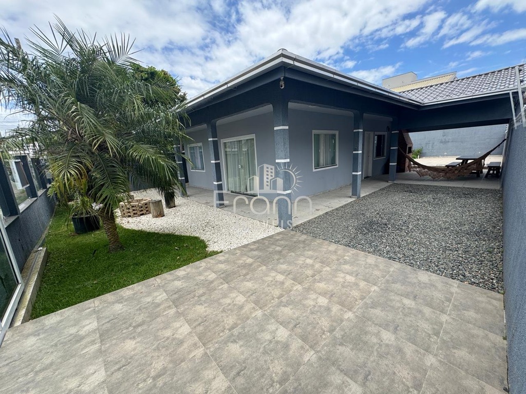 residential-/-home-2-quartos-praia-alegre-penha-sc