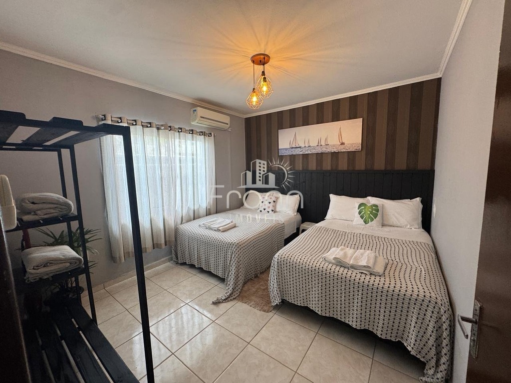 residential-/-home-2-quartos-praia-alegre-penha-sc